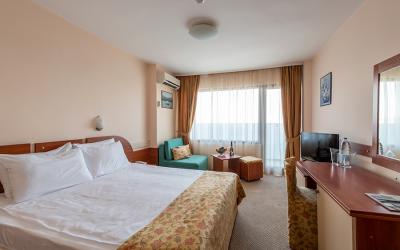 bulgarija-sauletas-krantas-burgas-beach-hotel-room2