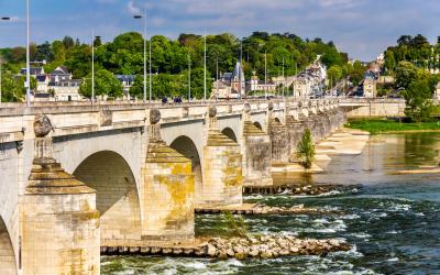 Pont Wilson in Tours   France