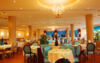 Amwaj Oyoun Hotel & Resort 17