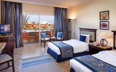 Amwaj Oyoun Hotel & Resort 28
