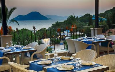 Yasmin Bodrum Resort  12